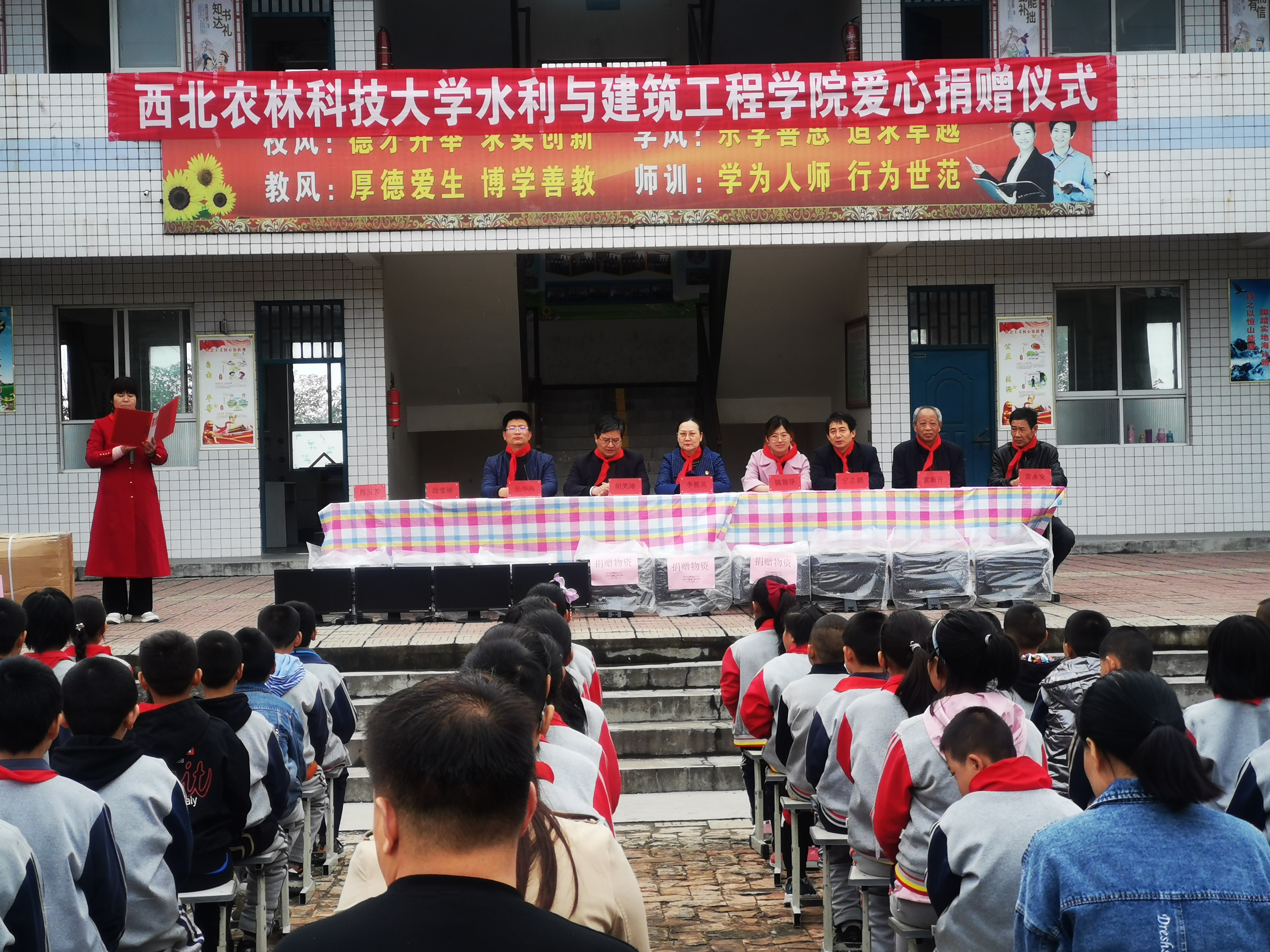 8accb5bcbb7b4557a6b74fbe9c2528d3.jpg 8accb5bcbb7b4557a6b74fbe9c2528d3.jpg