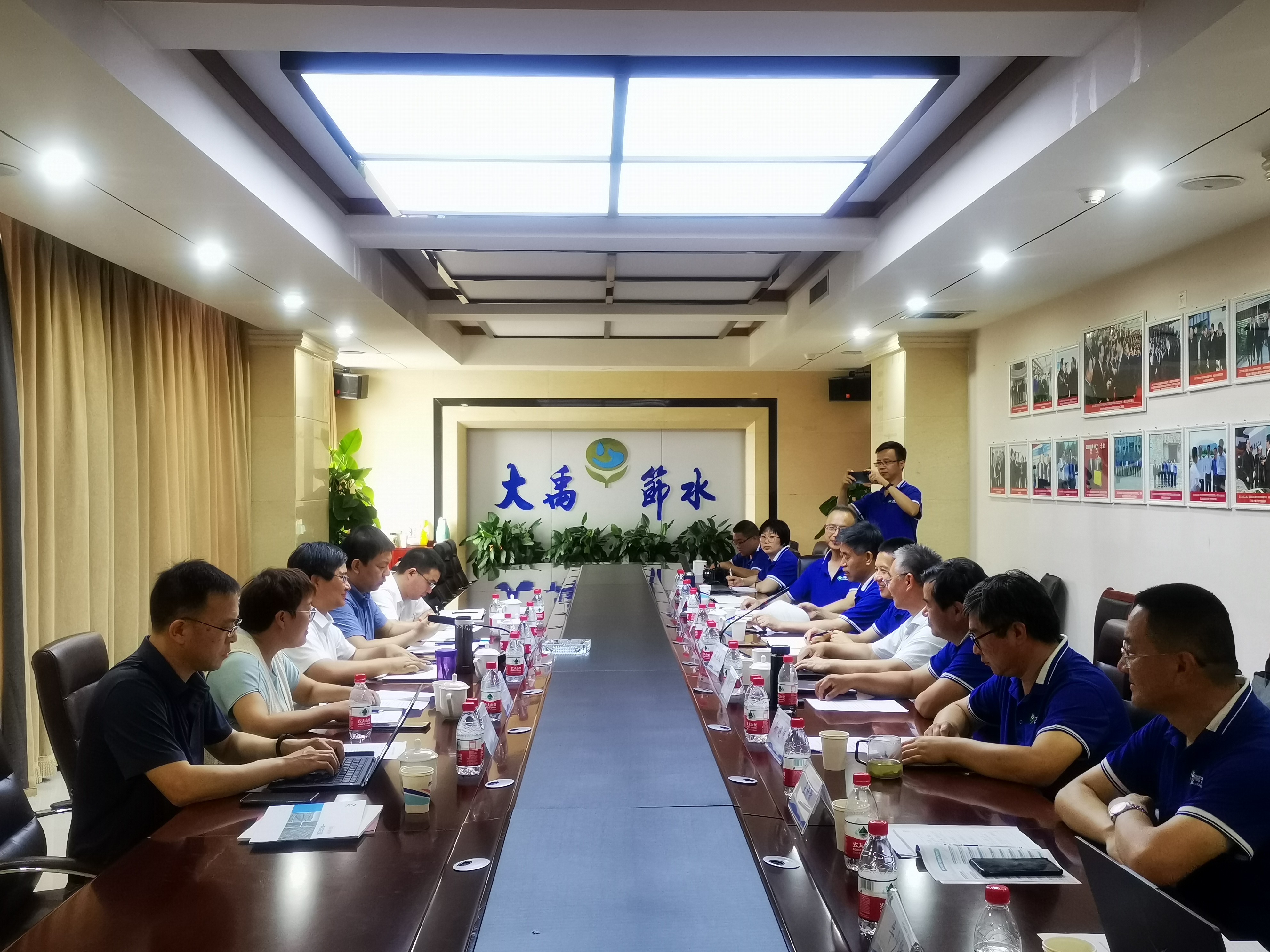 233677c9989a4a7189f23535029d2393.jpg 233677c9989a4a7189f23535029d2393.jpg